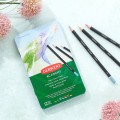 2306022-Derwent-Academy-Pastel-Colour-Pencils-Tin-Lifestyle-kadr.jpg
